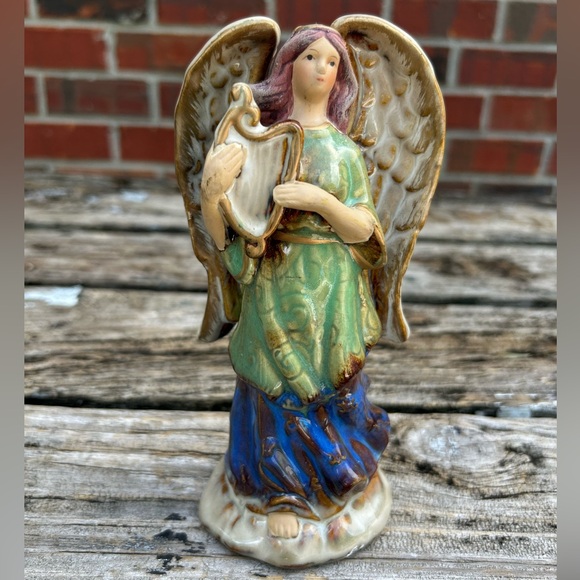 Greenbrier International Porcelain Angel with Harp - Picture 1 of 7